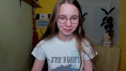 Snapshot of your_leslie chatting on 13, 1, 2025 Leslie online show from 13, 1, 2025