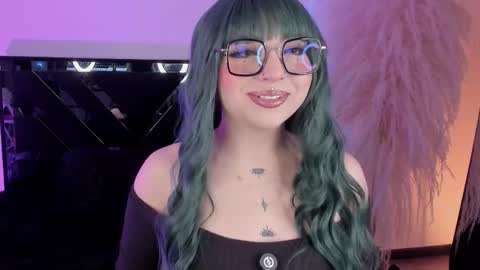 Cami independent model online show from 27, 11, 2025