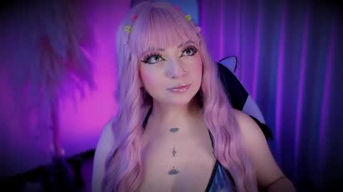 Cami independent model online show from 20, 4, 2026