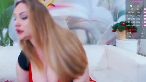 Snapshot of your_milf_lilly chatting on 2, 3, 2026 Lilly online show from 2, 3, 2026