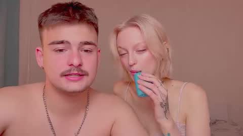 your_molly_mark online show from 11, 9, 2025