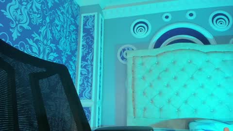 Snapshot of your_perverse_whore chatting on 12, 12, 2024 Salome online show from 12, 12, 2024