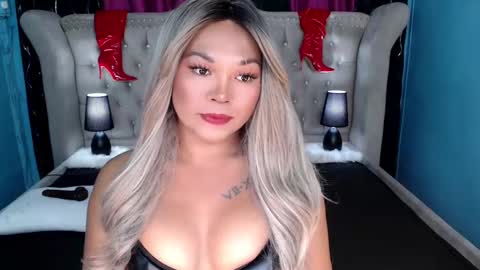 Casie online show from 3, 3, 2025