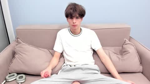 your_shy_guy online show from 20, 2, 2026