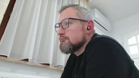 your_tipie online show from 14, 11, 2025