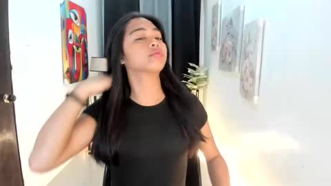 Snapshot of yourangelofsex chatting on 26, 5, 2026 yourangelofsex online show from 26, 5, 2026