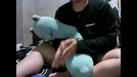 yourasian_lover29 online show from 12, 4, 2026