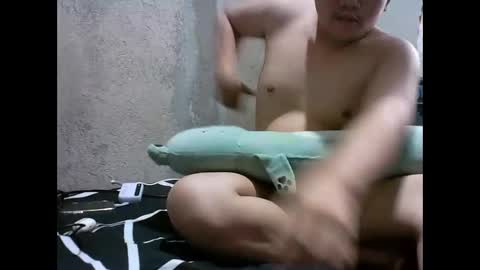 yourasian_lover29 online show from 20, 4, 2026