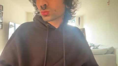 yourboo25 online show from 11, 3, 2026