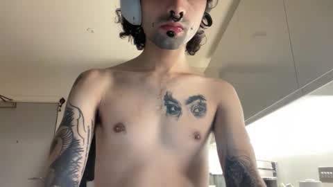 yourboo25 online show from 22, 4, 2026