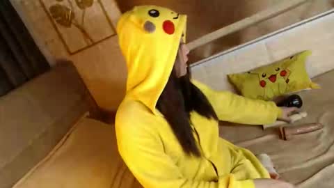 JEN  online show from 21, 11, 2025