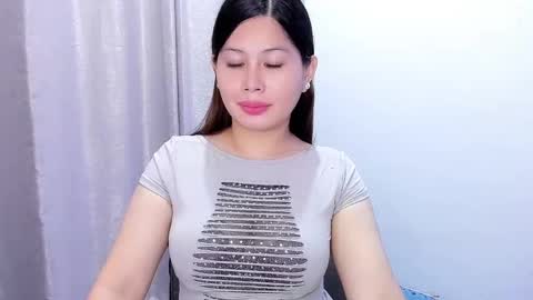 3hi im  Angel glad to see you  3 online show from 10, 12, 2024