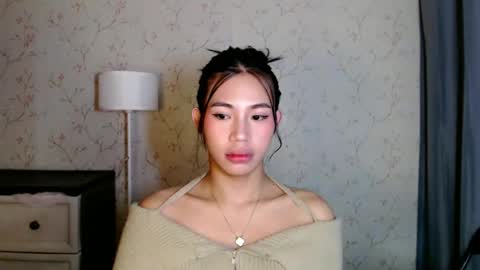 Snapshot of yourdreamgirlgwen chatting on 24, 5, 2026 GWENI online show from 24, 5, 2026