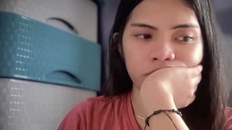 Snapshot of yourehot_pretty chatting on 30, 5, 2026 Do read my bio online show from 30, 5, 2026