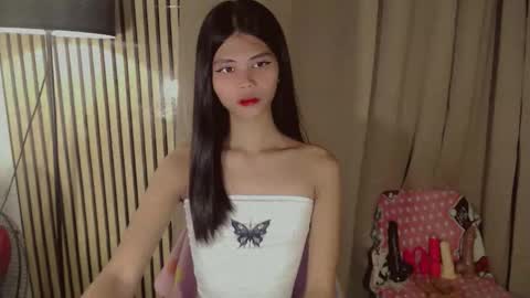 Vivian online show from 6, 2, 2026