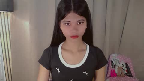 Vivian online show from 11, 4, 2026