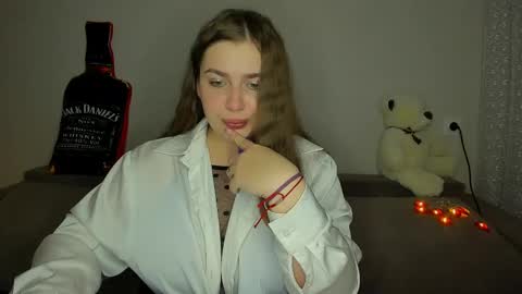 yourgem__ online show from 24, 2, 2025