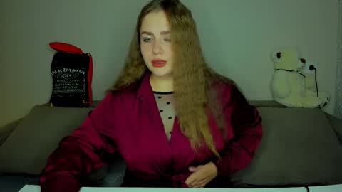 yourgem__ online show from 8, 9, 2025