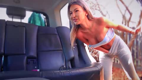 yourguiltypassion online show from 31, 10, 2025