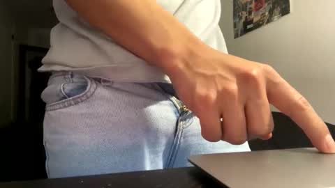 yourguuy21 online show from 22, 11, 2025