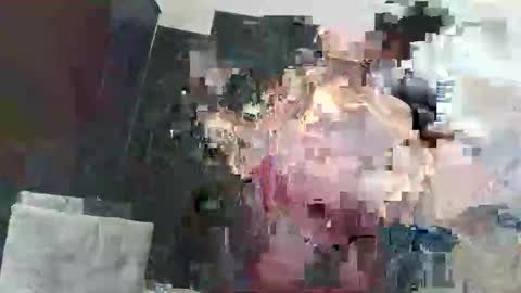 yourhotdodz online show from 6, 4, 2026