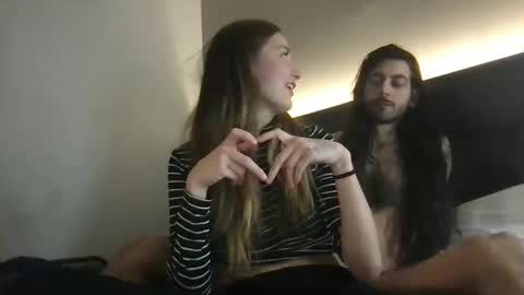 yourhotmother online show from 5, 12, 2025