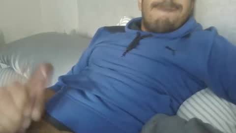 Snapshot of yourislandman chatting on 15, 4, 2026 JerkMeOff online show from 15, 4, 2026