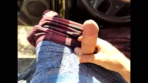 yourlordandslayer online show from 14, 9, 2025