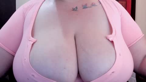 Snapshot of yourmila_ac chatting on 1, 2, 2025 Milla 3 online show from 1, 2, 2025