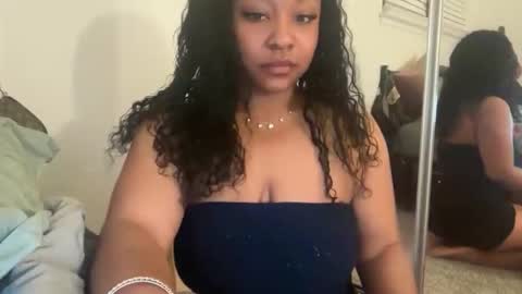 YOURMOMMY online show from 14, 3, 2026