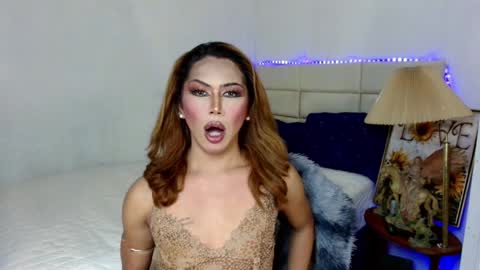 Chloe online show from 3, 12, 2025