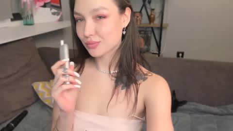 Nika online show from 24, 2, 2025