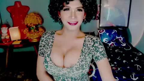 Snapshot of yourrfavoritets chatting on 10, 1, 2025 kim online show from 10, 1, 2025