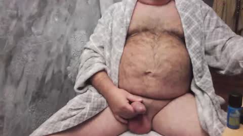 Snapshot of yours50 chatting on 7, 1, 2025 yours50 online show from 7, 1, 2025