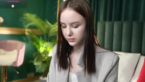 yours fetish mary online show from 11, 3, 2026