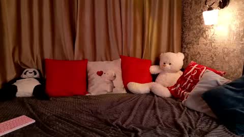 Snapshot of yoursweetsoul chatting on 17, 5, 2026 Bella online show from 17, 5, 2026