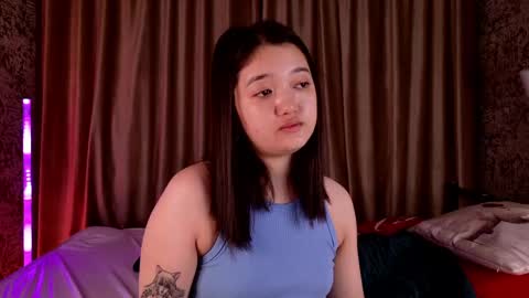 Snapshot of yoursweetsoul chatting on 27, 5, 2026 Bella online show from 27, 5, 2026