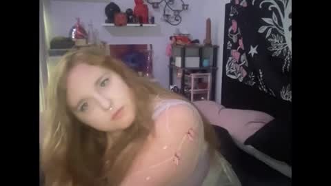 yourthickgingergoddess online show from 8, 9, 2025