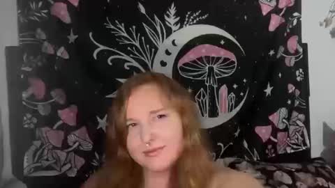 yourthickgingergoddess online show from 13, 10, 2025