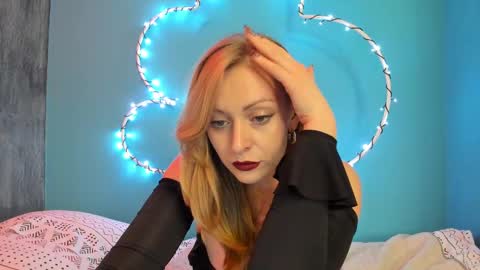 YourVenus00 -Follow my OF online show from 2, 2, 2025