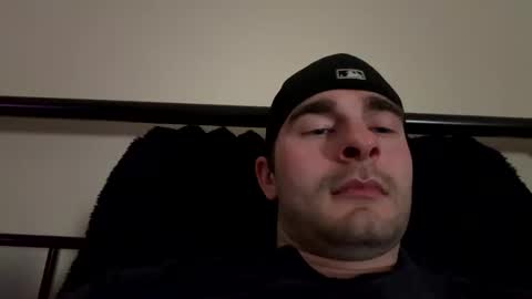 yourwhiteislandboy online show from 15, 5, 2026