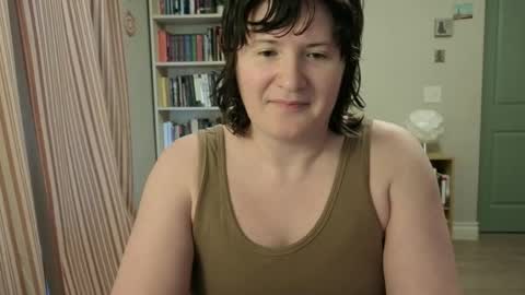 Snapshot of yousaiditfirst chatting on 8, 4, 2026 Rose Noire online show from 8, 4, 2026