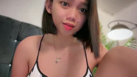 YowgineTheGreat online show from 21, 2, 2025