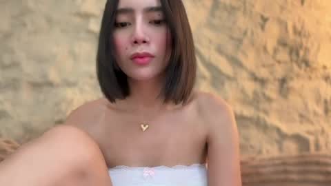 YowgineTheGreat online show from 7, 4, 2026