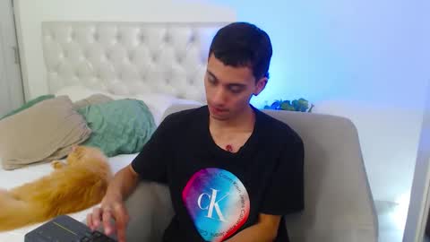 yulian_vasquez online show from 12, 2, 2026