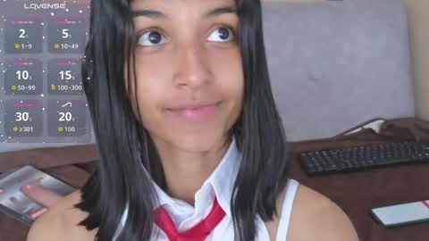 yuliethpetite online show from 29, 5, 2026