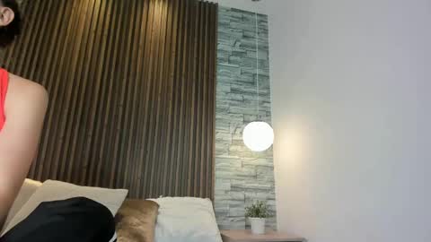 Snapshot of yulievans chatting on 22, 1, 2025 yulievans online show from 22, 1, 2025