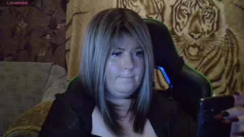 yuliiared online show from 5, 12, 2025