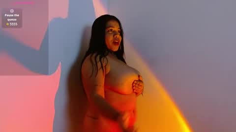 Snapshot of yulissa18 chatting on 27, 11, 2025 Yuli and SaraIndependent model online show from 27, 11, 2025