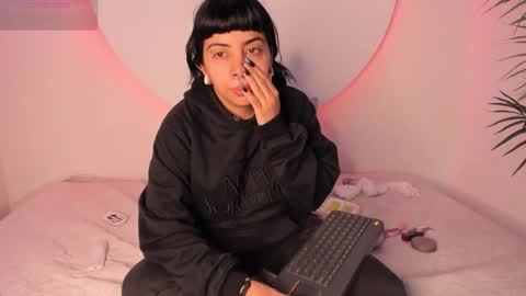 YUMEKO  online show from 22, 9, 2025